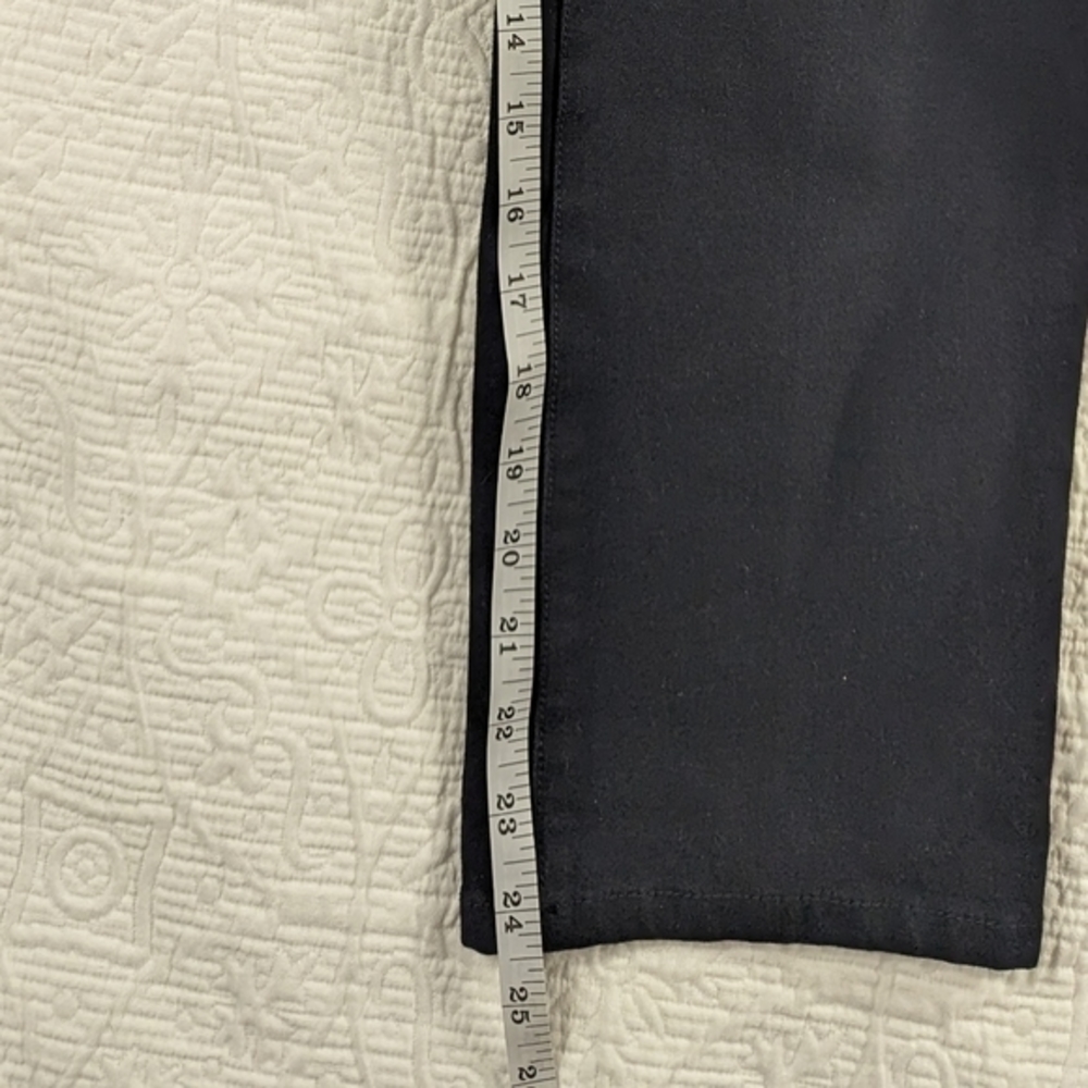 Chico's So Slimming Stretch Ankle/Cropped‎ Pant Black Size 0.5 (Sm 6) - Picture 8 of 15